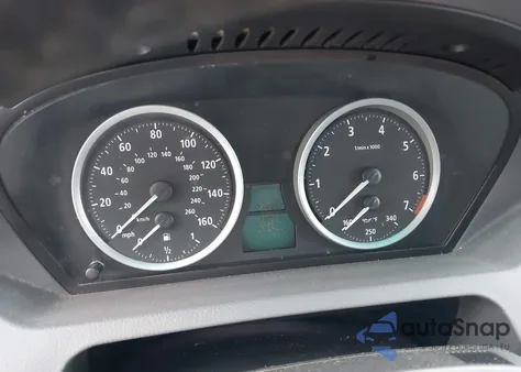 2005 BMW 645Ci z USA, uszkodzony, nr VIN WBAEK73495B323527